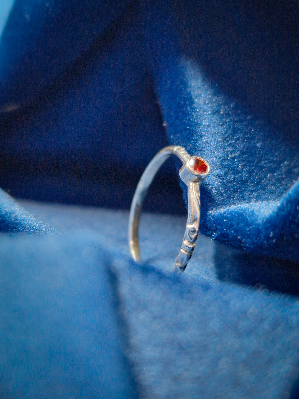 Silfur stacking hringur m. steini